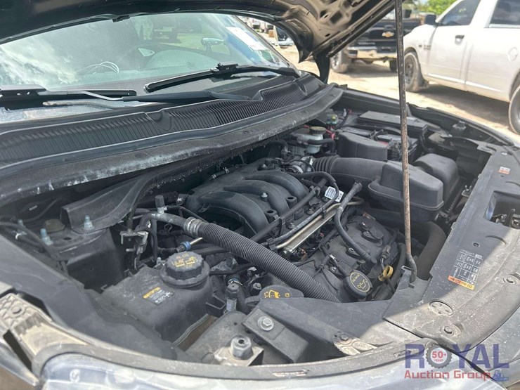 2017-ford-explorer-image-9