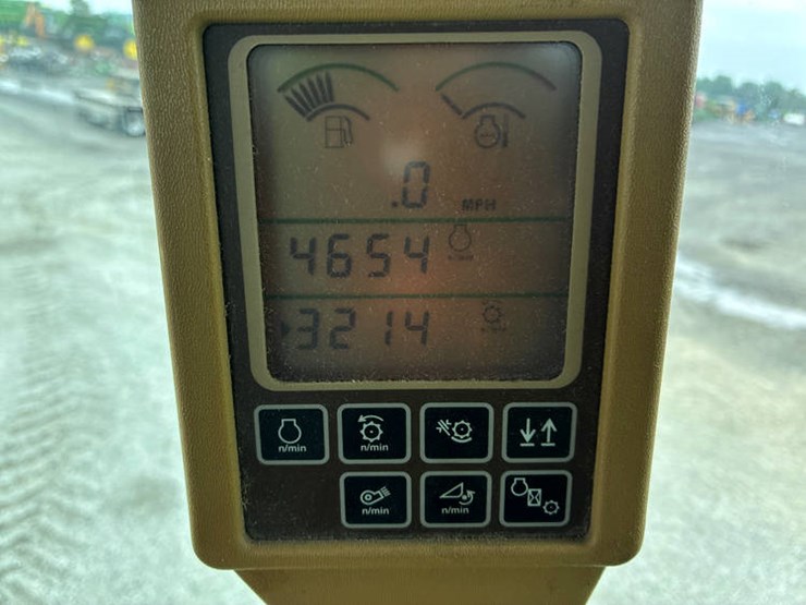 2002-john-deere-9750-image-112