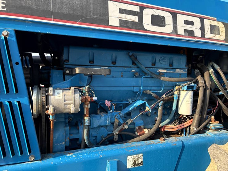 1990-ford-846-image-45