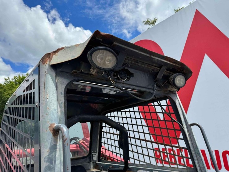 takeuchi-tl12v2-image-30