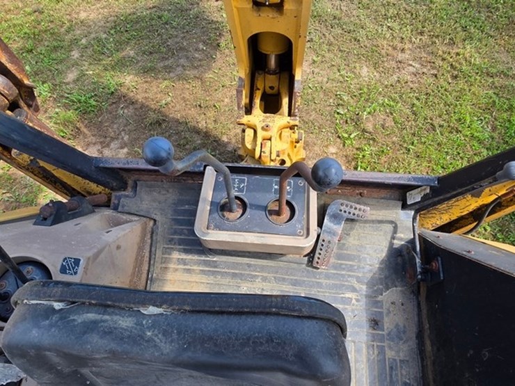 1995-john-deere-310d-image-55