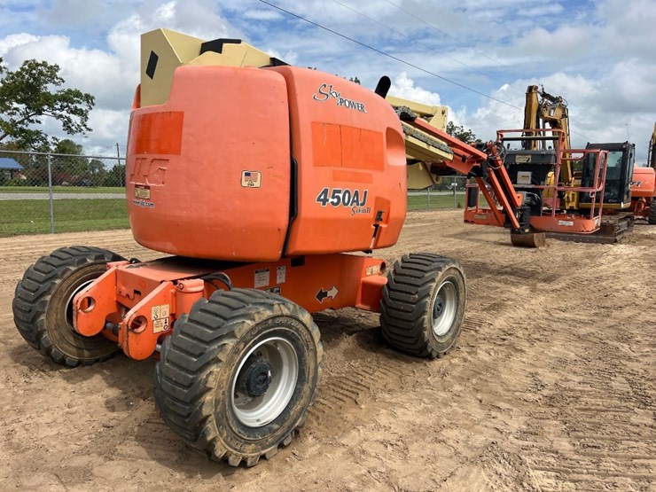 2008-jlg-450aj-image-8
