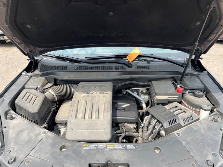 2016-chevrolet-equinox-lt-image-58