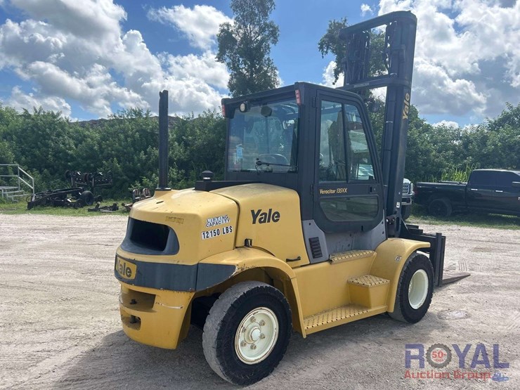 yale-veracitor-135vx-yale-12,150lb-forklift-image-3