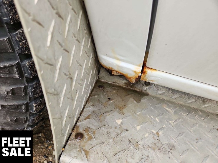 2012-ford-450-image-36