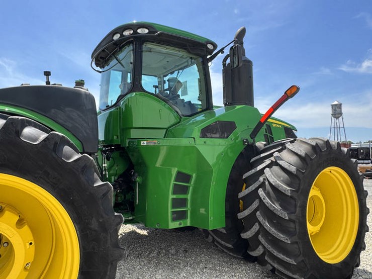 2017-john-deere-9570r-image-35