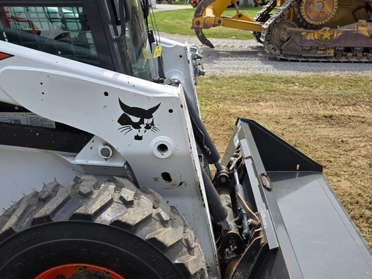 2020-bobcat-s850-image-9