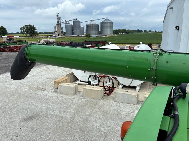 2014-john-deere-s680-image-86