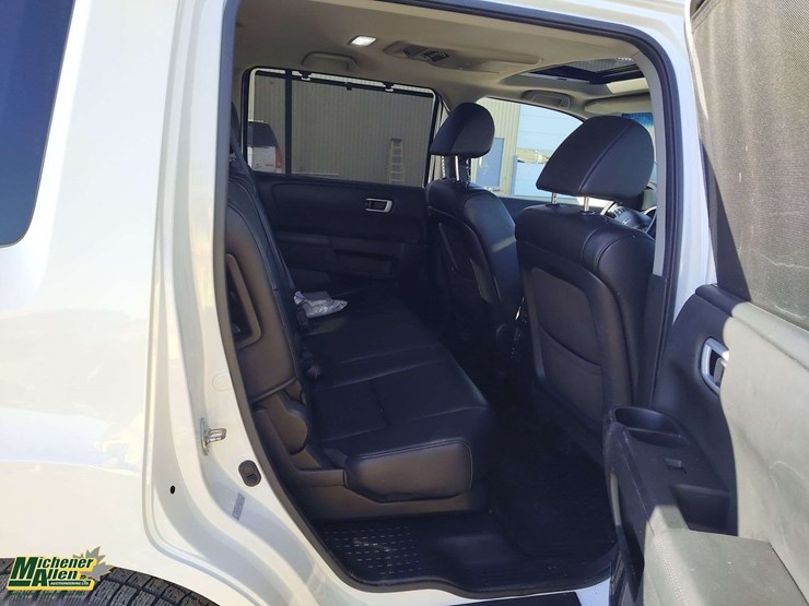 2012-honda-pilot-image-14