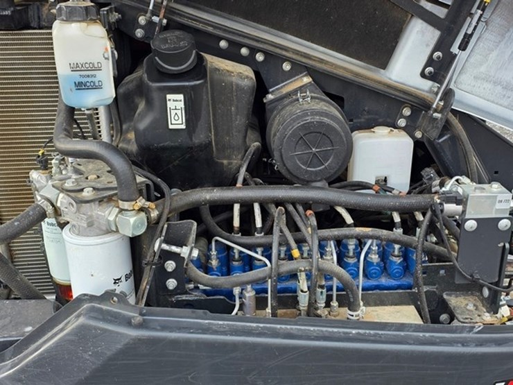 2022-bobcat-e88-image-53
