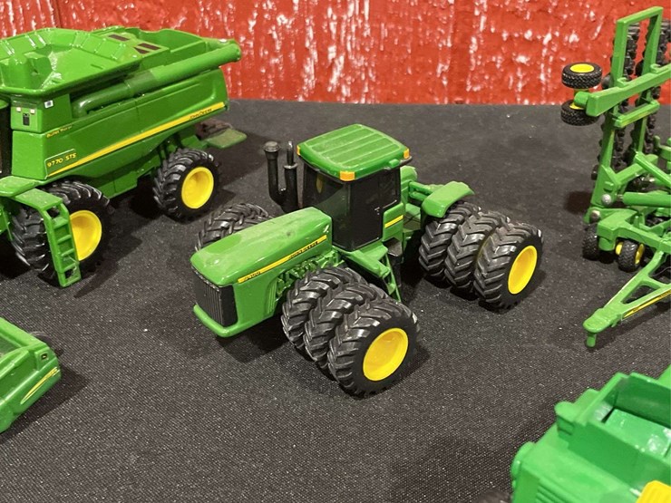 john-deere-64-image-4