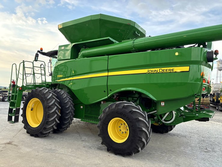 2015-john-deere-s680-image-8