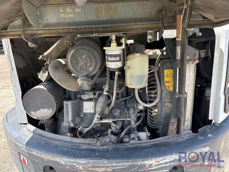 2017-bobcat-e32i-image-12