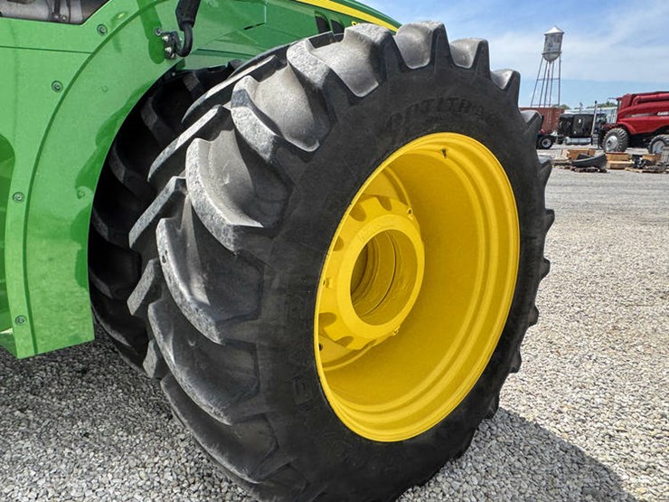 2017-john-deere-9570r-image-36