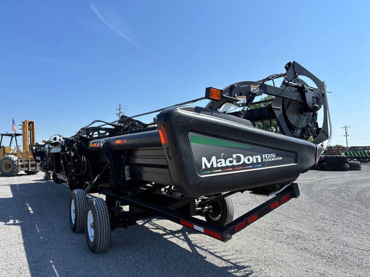 2012-mac-don-fd70-image-12