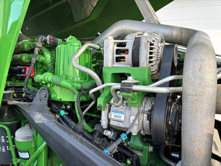 2022-john-deere-8r-310-image-74
