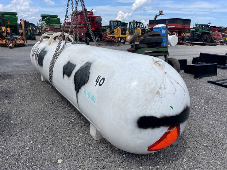 #113058-•-1000-gal-hyd-tank----as-is-image-4