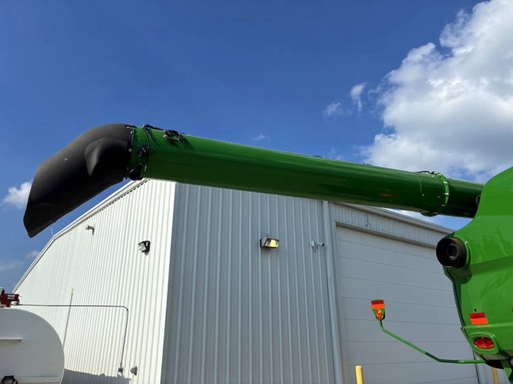 2016-john-deere-s680-image-27