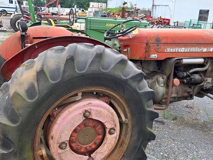 massey-ferguson-65-image-8