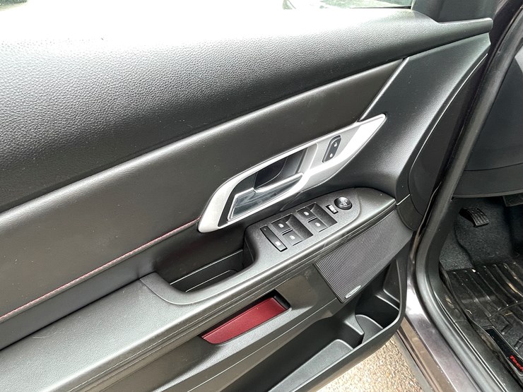 2016-gmc-terrain-sle-image-42