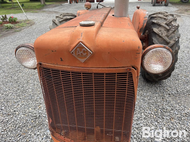 1957-allis-chalmers-d17-image-16