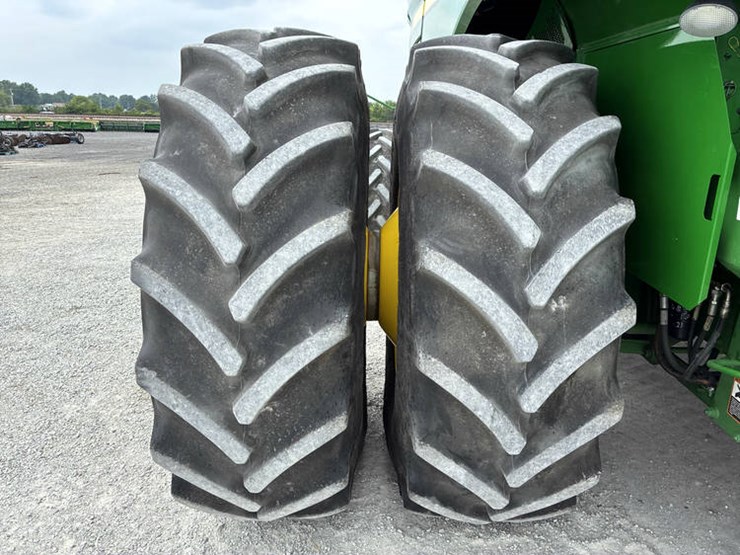 2016-john-deere-s680-image-44