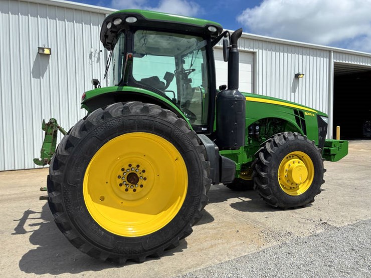 2014-john-deere-8285r-image-5