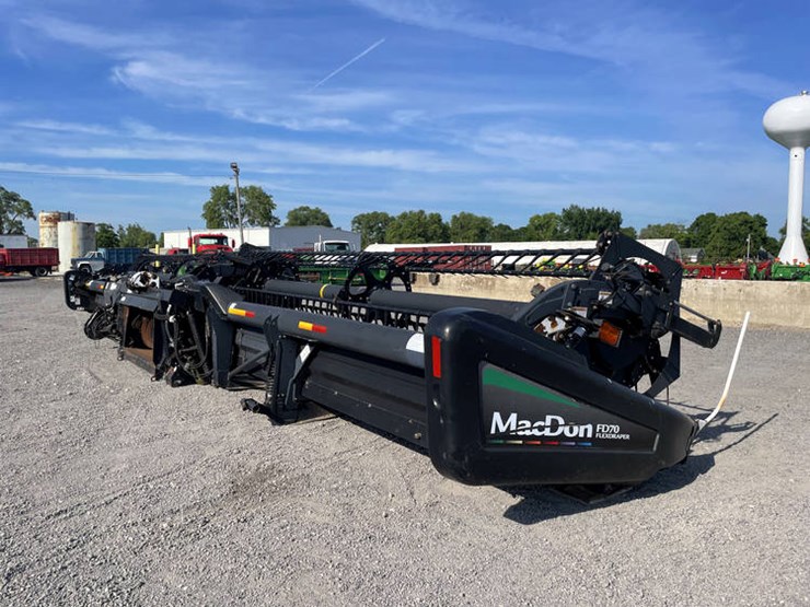 2011-mac-don-fd70-image-15