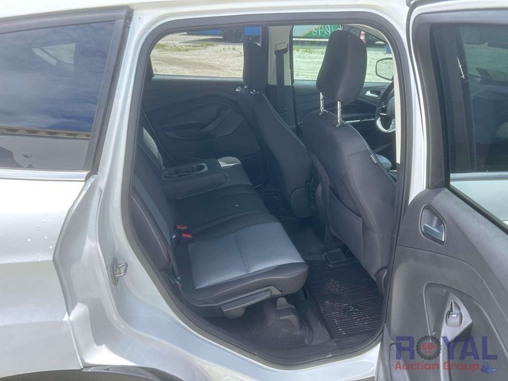 2018-ford-escape-se-image-27