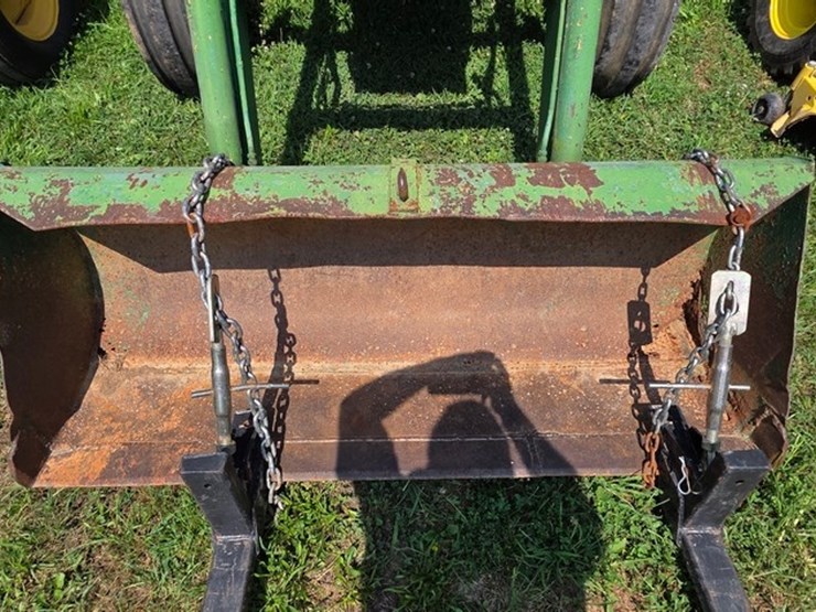 john-deere-300-image-27