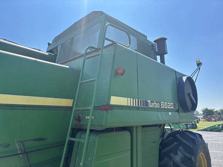 1980-john-deere-6620-image-23