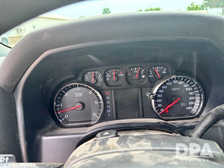 2015-chevrolet-2500hd-image-75