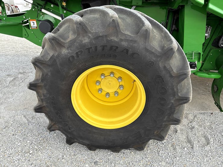 2015-john-deere-s680-image-60