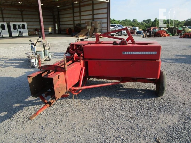 massey-ferguson-9-image-4