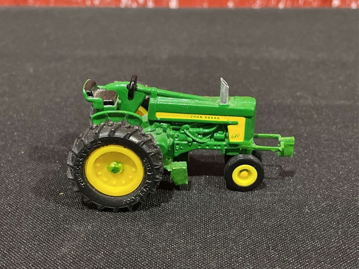 1/64-john-deere-620-puller-customized-image-7