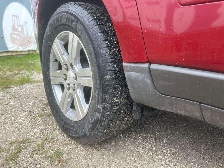 2012-chevrolet-traverse-ltz-image-26