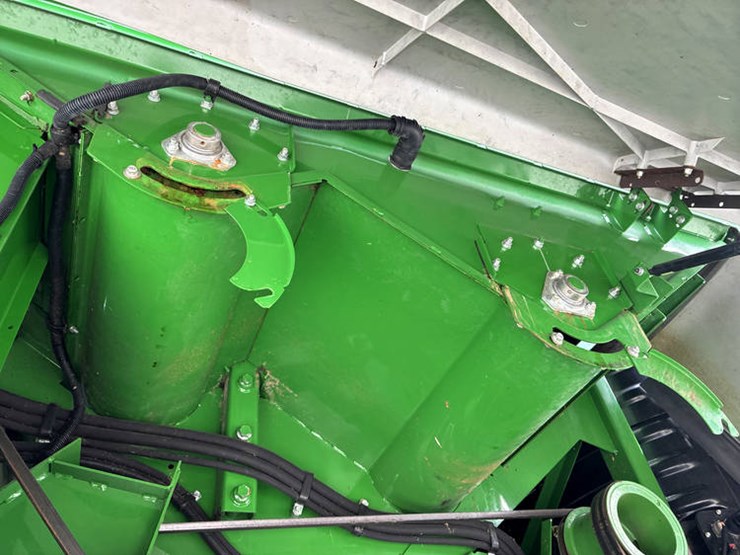 2017-john-deere-s680-image-93