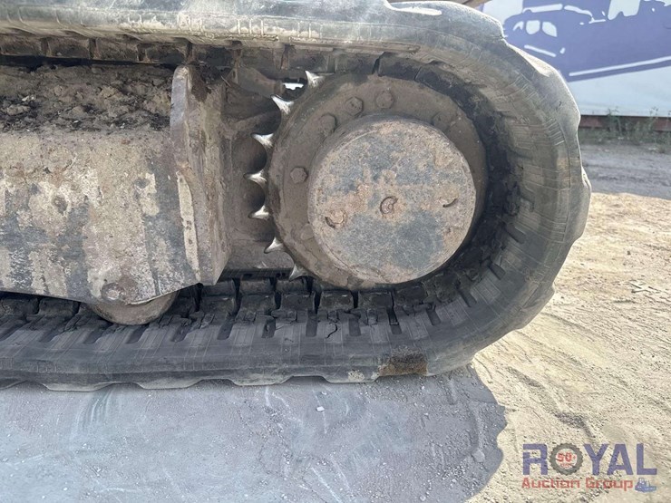 2019-bobcat-e32i-image-23