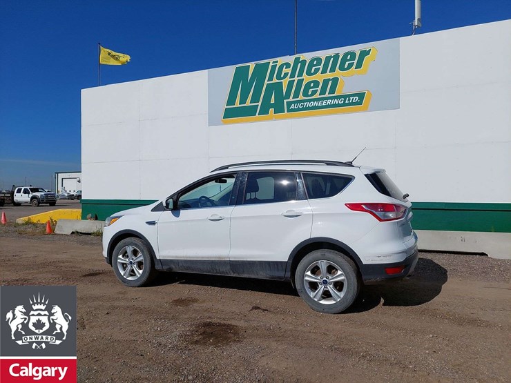 2016-ford-escape-se-image-3