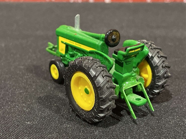 1/64-john-deere-620-puller-customized-image-3