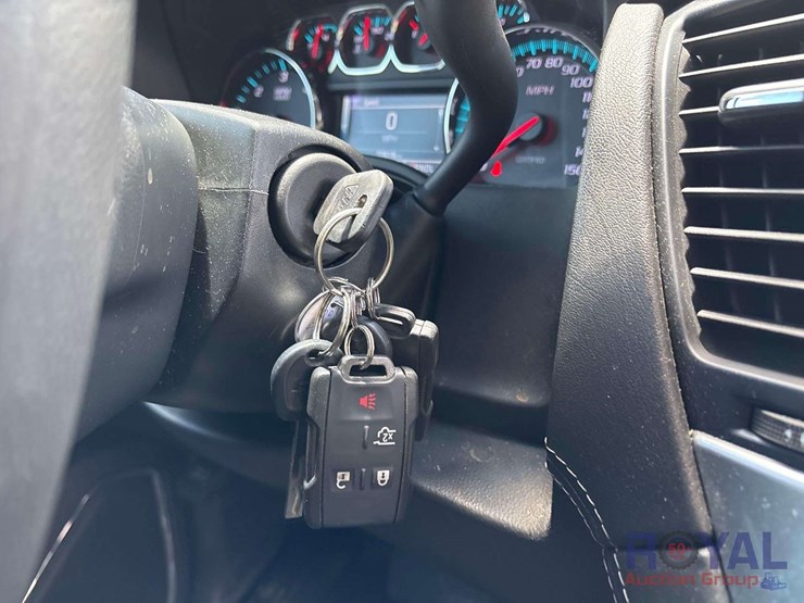 2019-chevrolet-tahoe-image-26