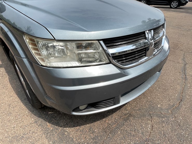 2010-dodge-journey-sxt-image-38
