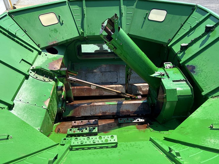 2013-john-deere-s690-image-96