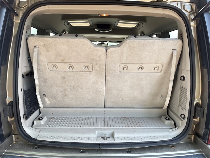 2006-jeep-commander-image-35
