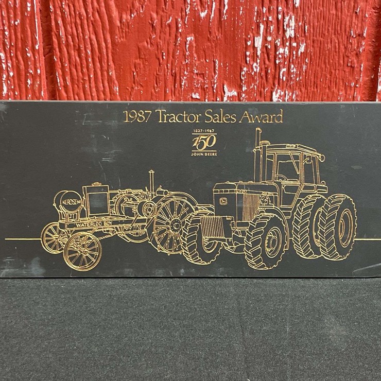 1987 JOHN DEERE A