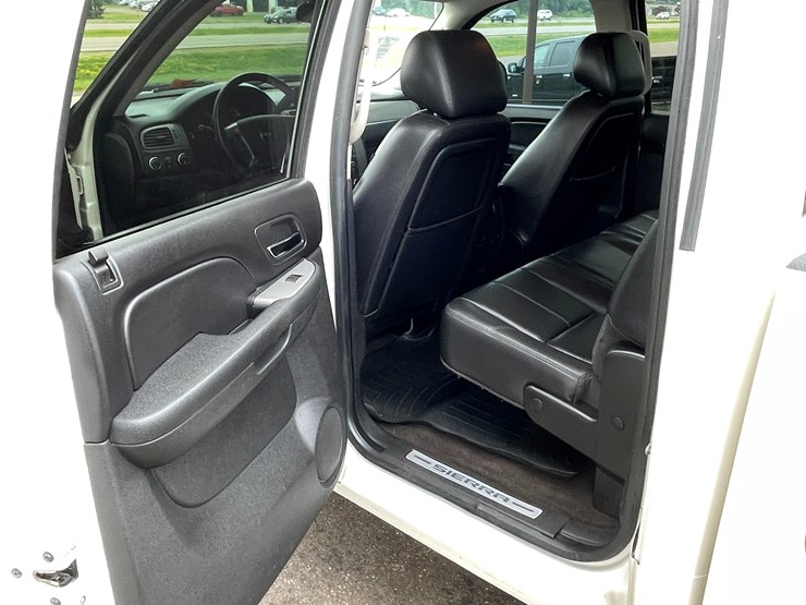 2012-gmc-1500-image-71