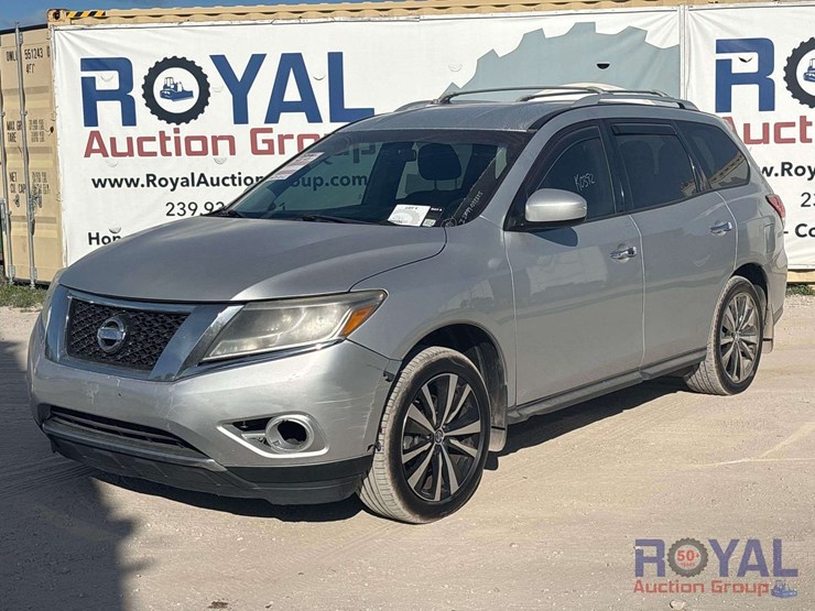 2016-nissan-pathfinder-image-1
