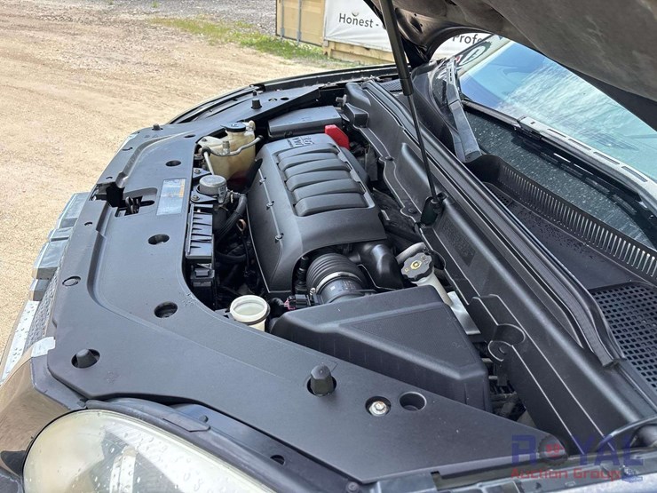 2011-gmc-acadia-sle-image-16