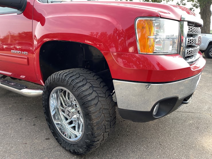 2012-gmc-2500-image-29