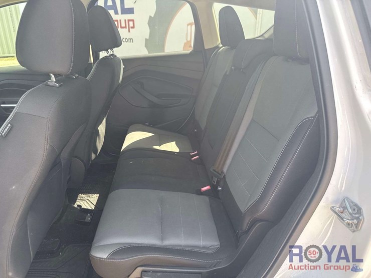 2016-ford-escape-image-21